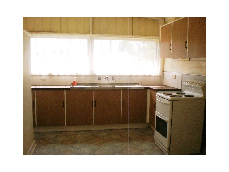 11 Albert Street, Geraldton WA 6530