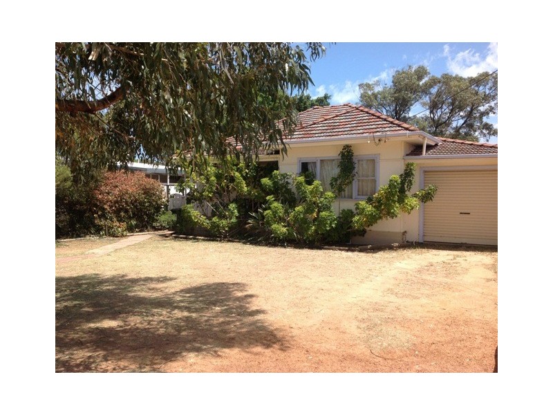 8 Elphick Avenue, Bluff Point WA 6530