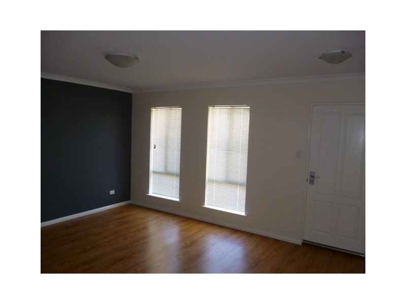 6 Invincible Rise, Wandina WA 6530