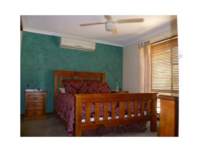 6 Marianthus Close, Strathalbyn WA 6530