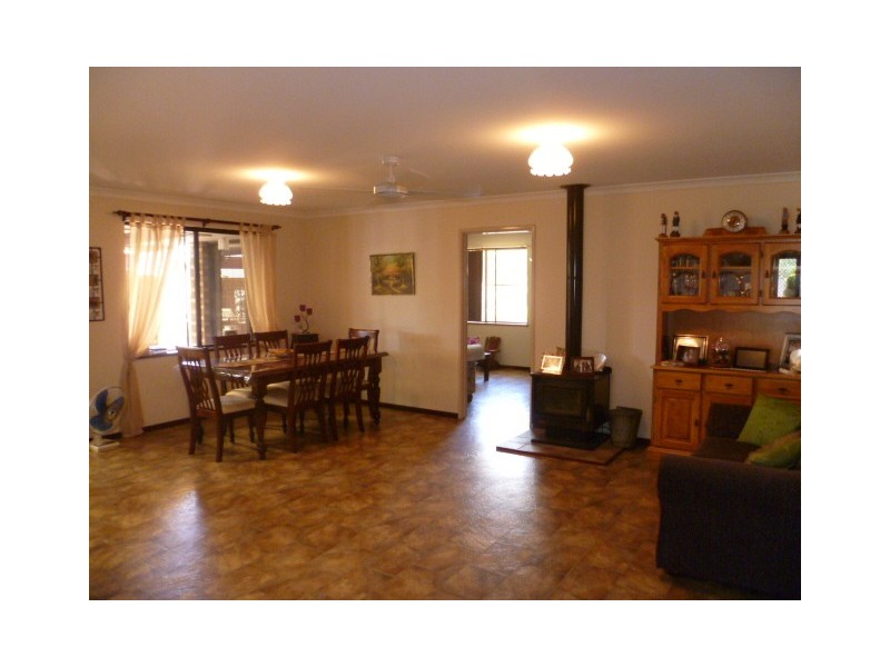 6 Marianthus Close, Strathalbyn WA 6530