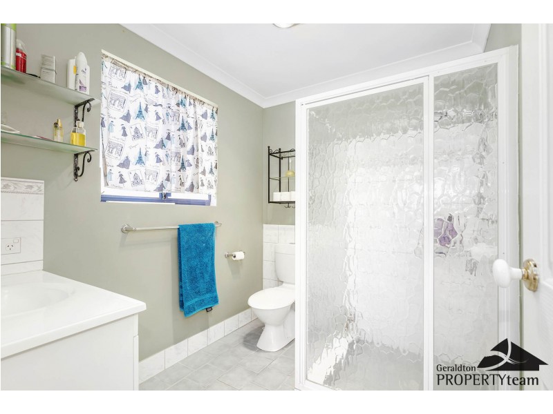 26 Wahn Avenue, Waggrakine WA 6530