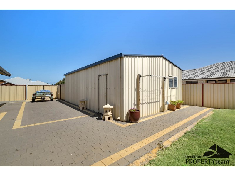 26 Wahn Avenue, Waggrakine WA 6530