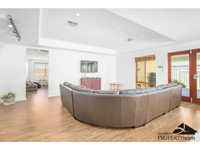 16 Moorings Loop, Sunset Beach WA 6530