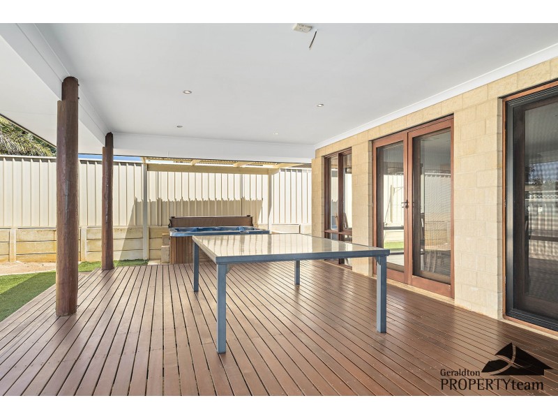 16 Moorings Loop, Sunset Beach WA 6530