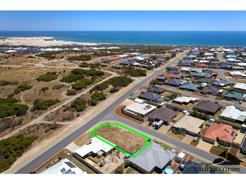 65 Columbus Boulevard, Wandina WA 6530