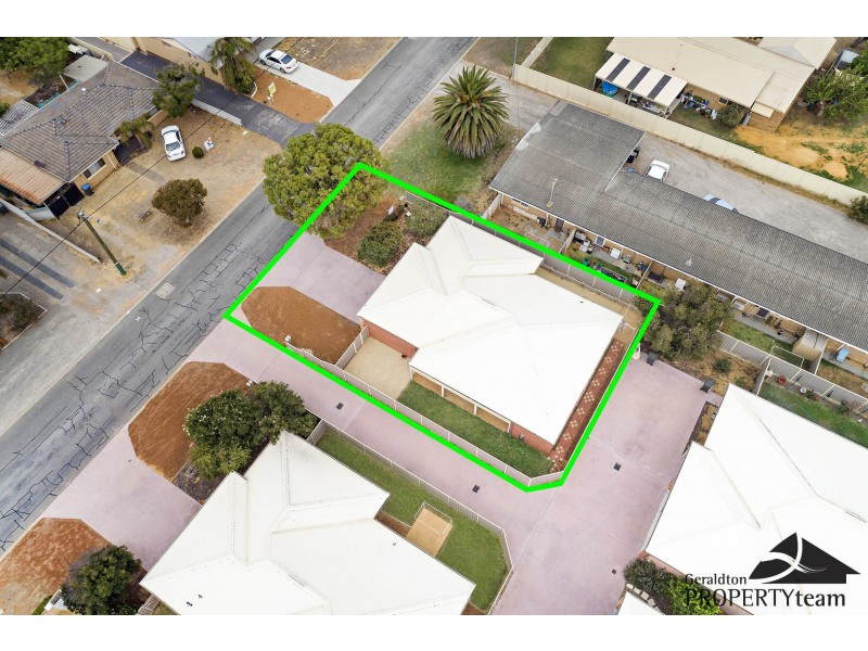 2/237 Seventh Street, Wonthella WA 6530