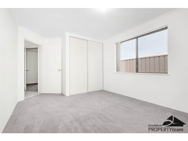 2/237 Seventh Street, Wonthella WA 6530