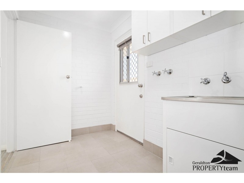 1/4-6 James Street, Geraldton WA 6530