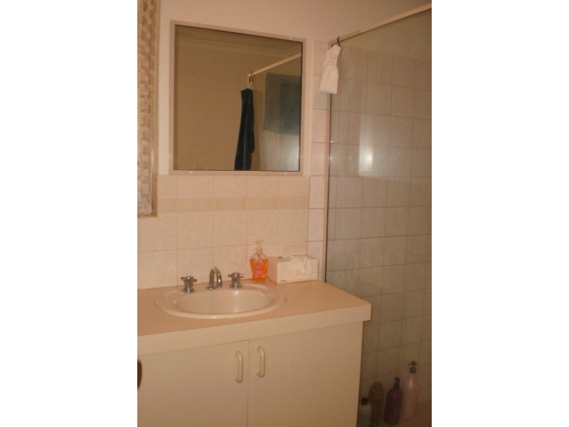 3/257 Third Street, Wonthella WA 6530