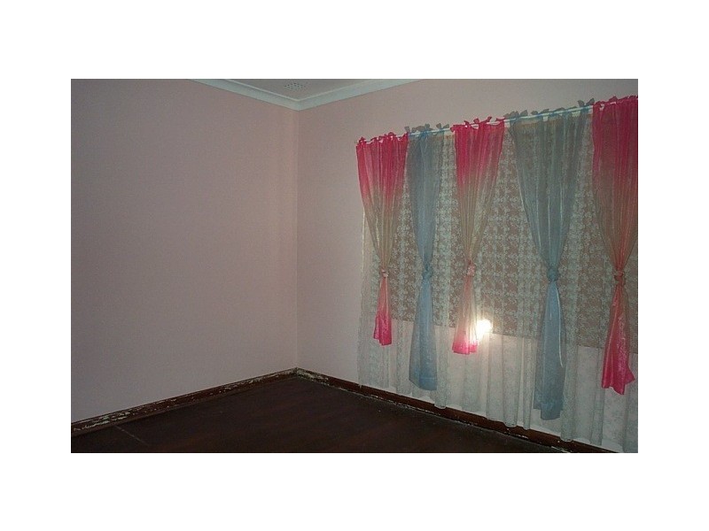 39 Crowther Street, Beachlands WA 6530