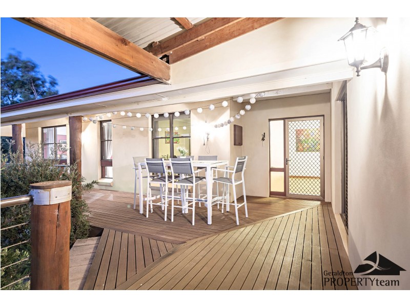 282 Sutcliffe Road, Waggrakine WA 6530