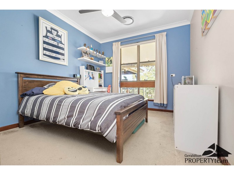 282 Sutcliffe Road, Waggrakine WA 6530