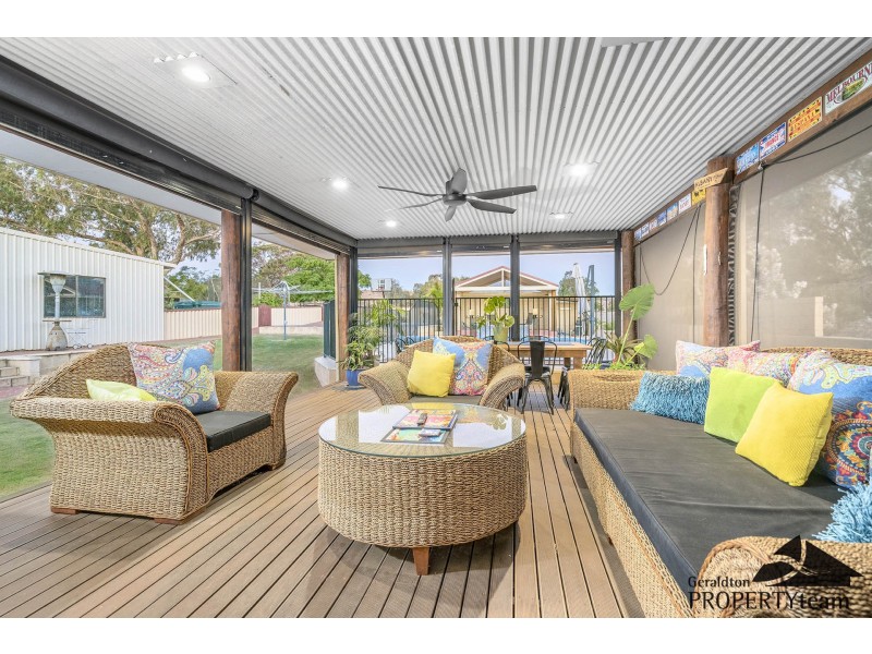 282 Sutcliffe Road, Waggrakine WA 6530