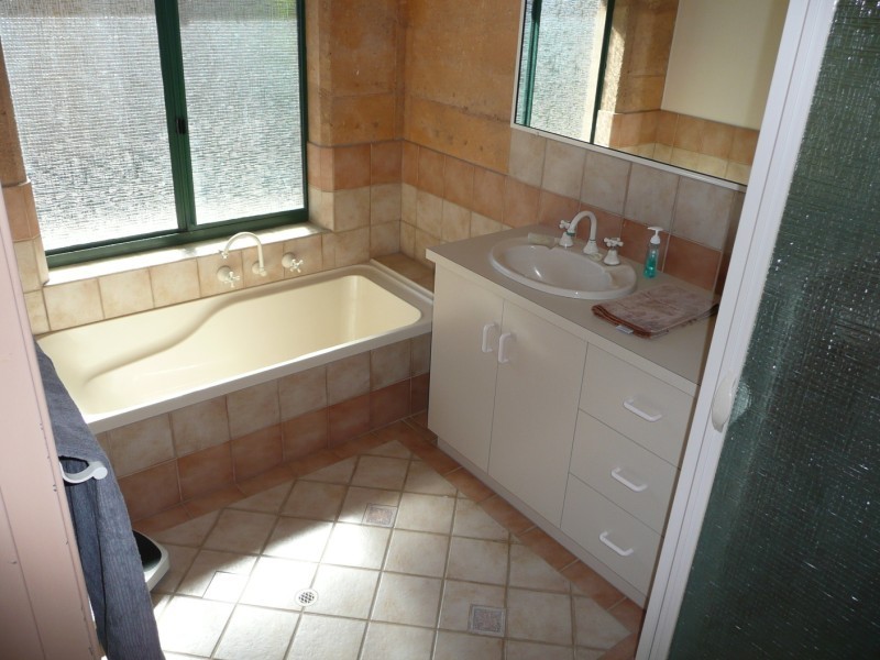 11 River Drive, Cape Burney WA 6532