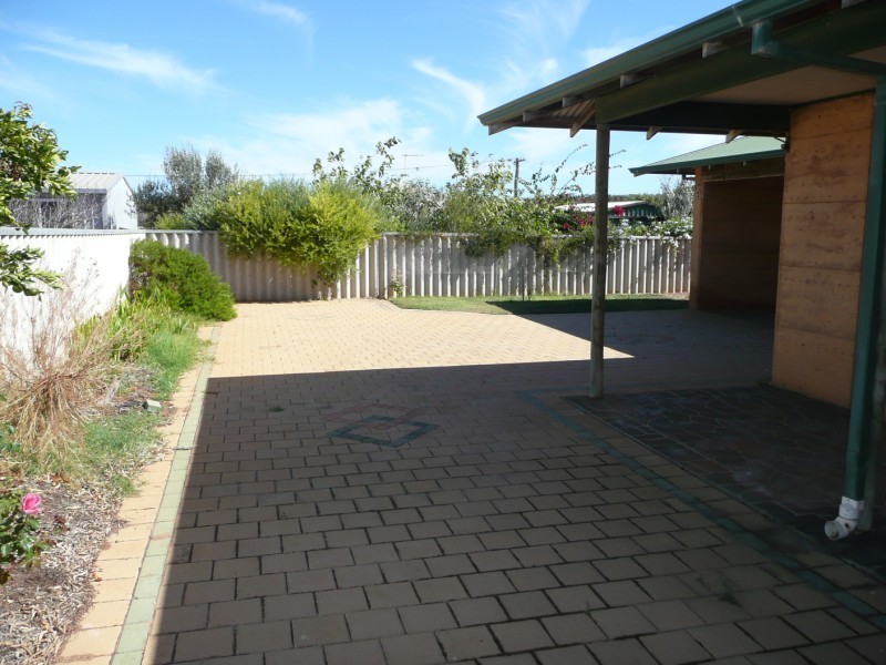 11 River Drive, Cape Burney WA 6532