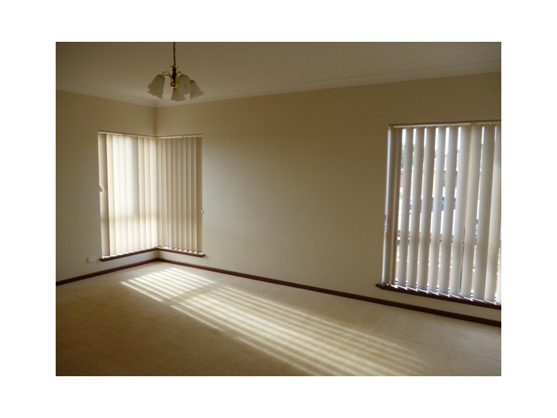3 Glass Crescent, Mahomets Flats WA 6530