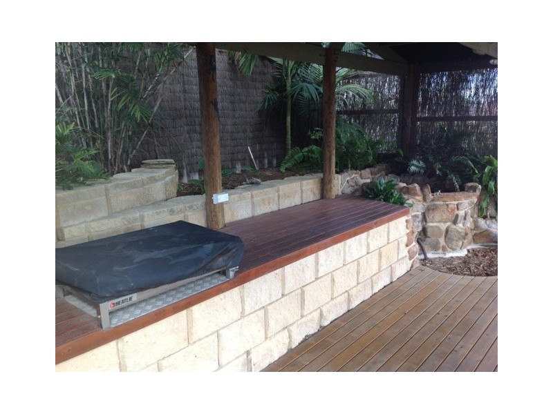 32 River Drive, Cape Burney WA 6532