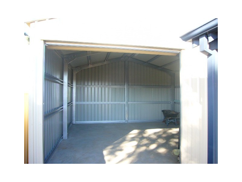 28 Reef Blvd, Drummond Cove WA 6532