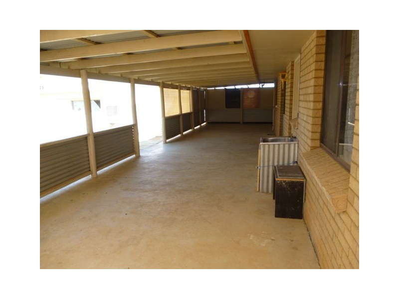 170 Chapman Valley Road, Waggrakine WA 6530