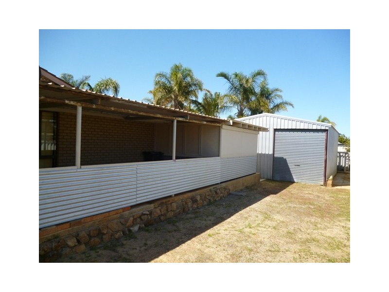 170 Chapman Valley Road, Waggrakine WA 6530