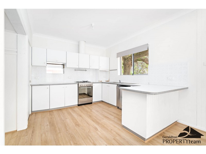 148 Shenton Street, Beachlands WA 6530