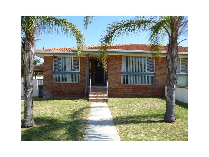89A  Kenny Crescent, Rangeway WA 6530