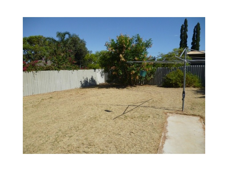 89A  Kenny Crescent, Rangeway WA 6530