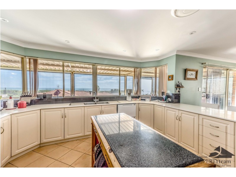 18 Bellimos Drive, Wandina WA 6530