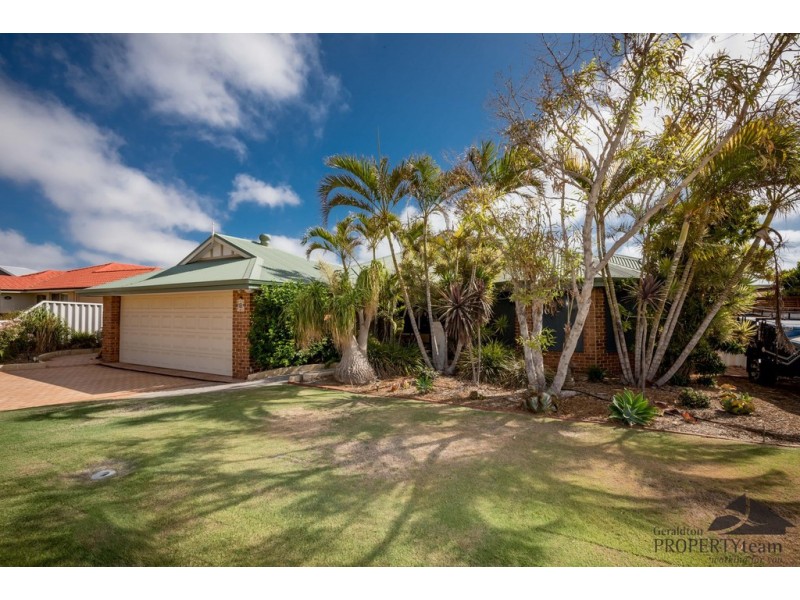 18 Bellimos Drive, Wandina WA 6530