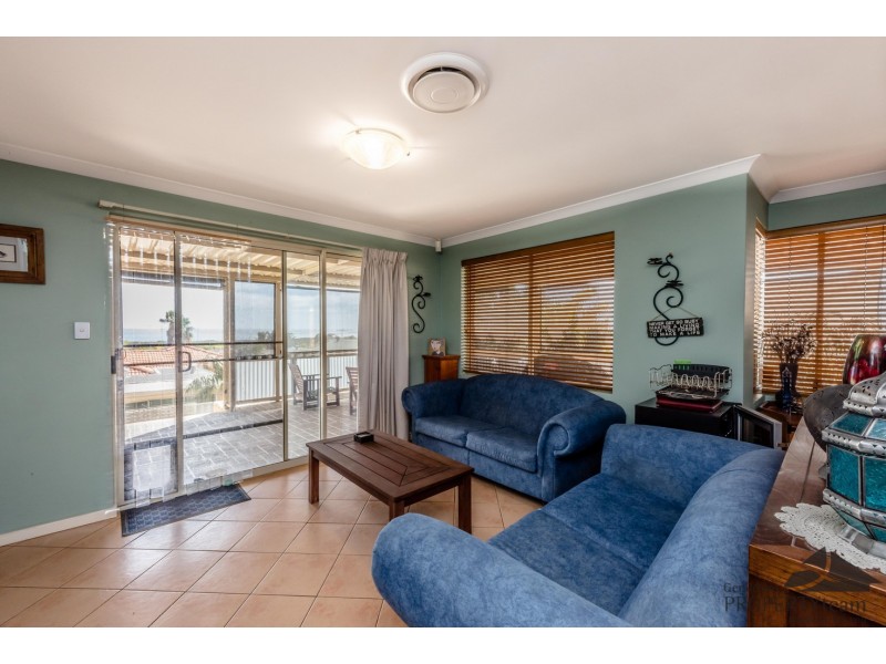 18 Bellimos Drive, Wandina WA 6530