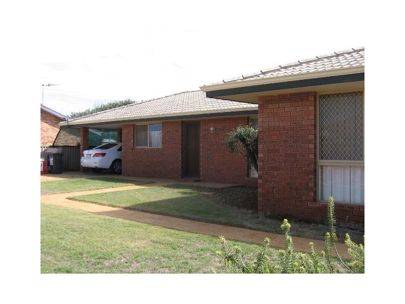 90 McAleer Drive, Mahomets Flats WA 6530