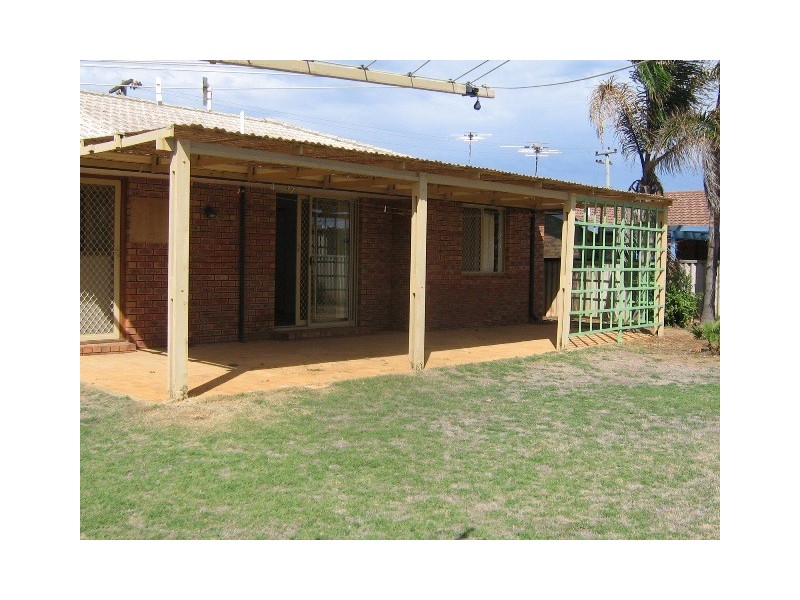 90 McAleer Drive, Mahomets Flats WA 6530