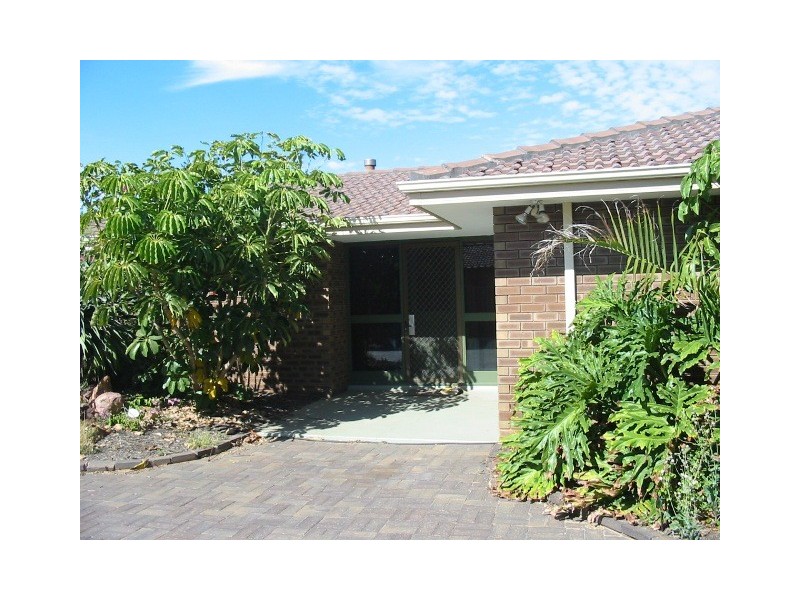 5 McAleer Drive, Mahomets Flats WA 6530