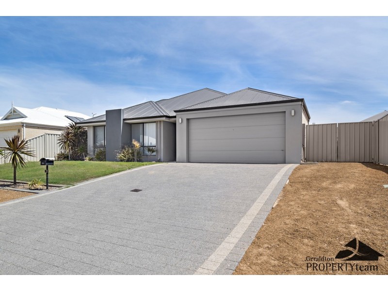 13 Bronzewing Turn, Wandina WA 6530