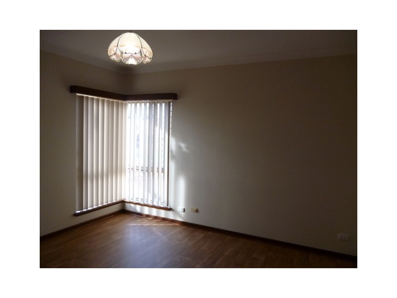 3 Glass Crescent, Mahomets Flats WA 6530