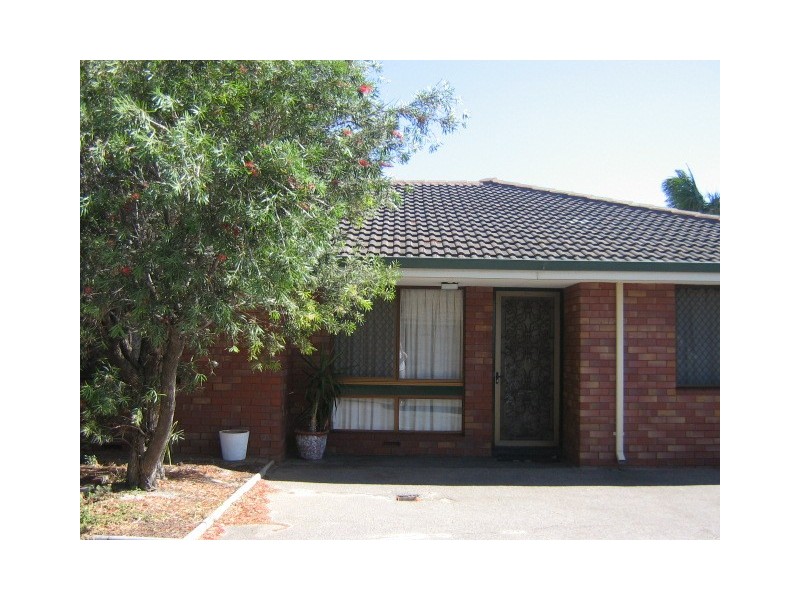 40E Simpson Street, Geraldton WA 6530