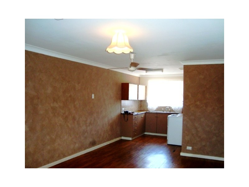 40E Simpson Street, Geraldton WA 6530