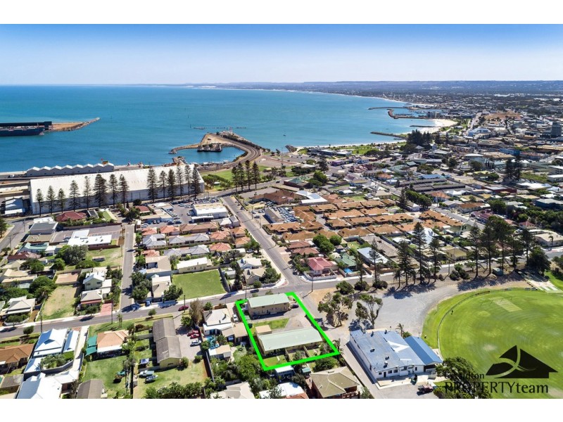 171 Augustus Street, Beachlands WA 6530