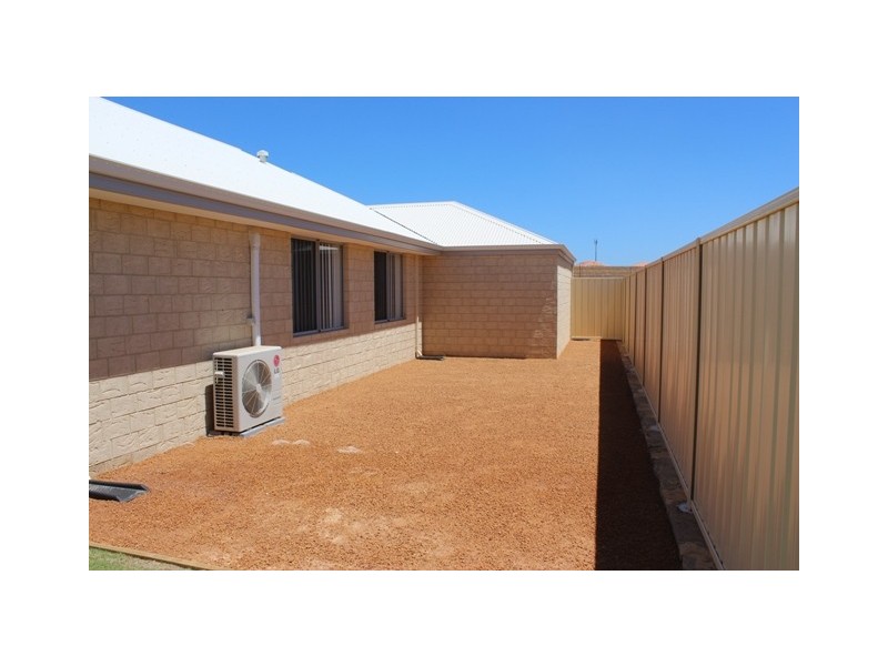 50 Ocean Queen Drive, Wandina WA 6530