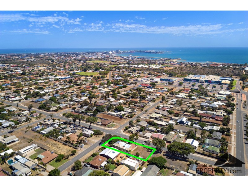 231 First Street, Wonthella WA 6530