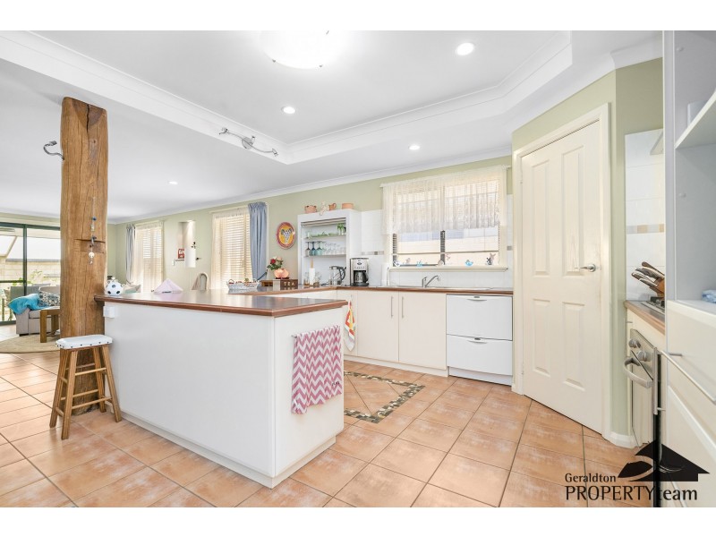 43 Francis Road, Port Denison WA 6525