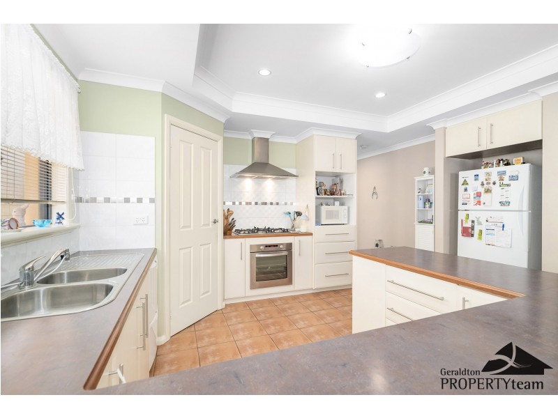 43 Francis Road, Port Denison WA 6525