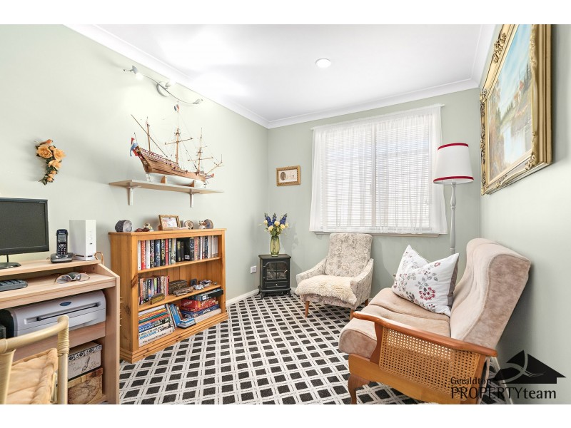 43 Francis Road, Port Denison WA 6525
