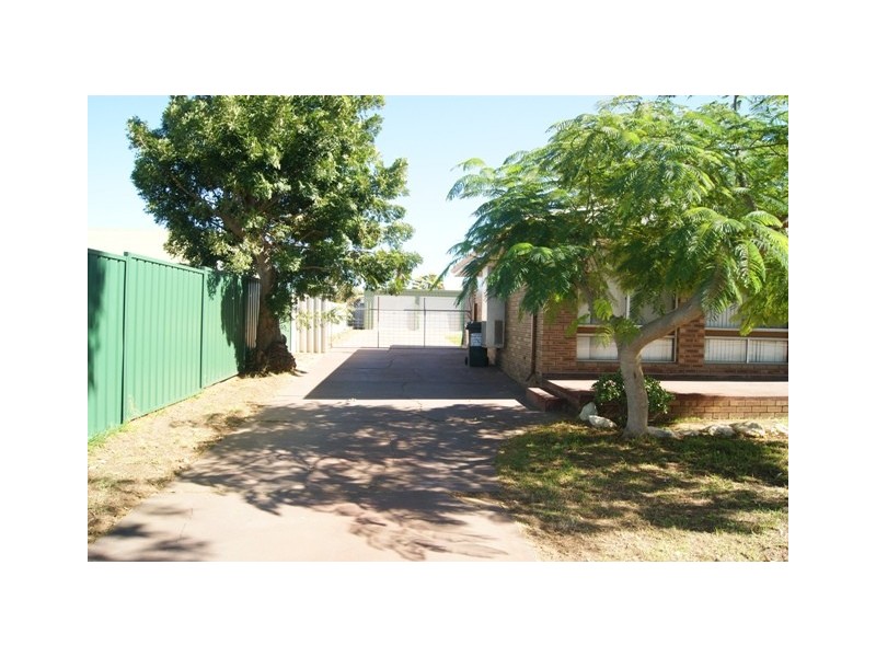 19 Hale Road, Rangeway WA 6530