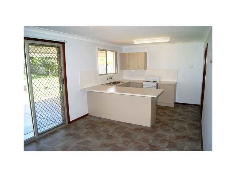 19 Hale Road, Rangeway WA 6530