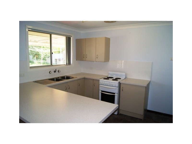 19 Hale Road, Rangeway WA 6530