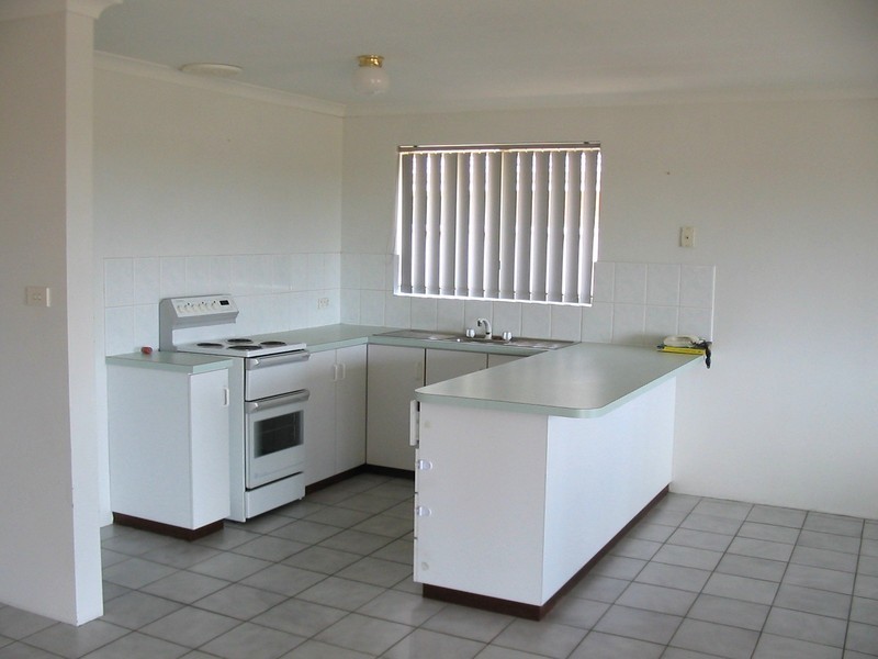 7/4 McDermott Ave, Wandina WA 6530