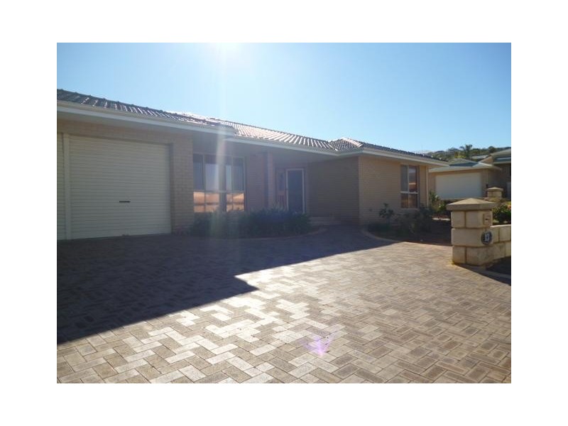 13 Endeavour Drive, Wandina WA 6530