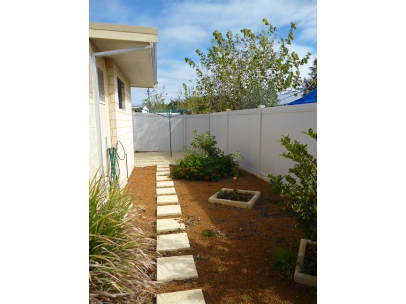 1A  Hardman Street, Rangeway WA 6530